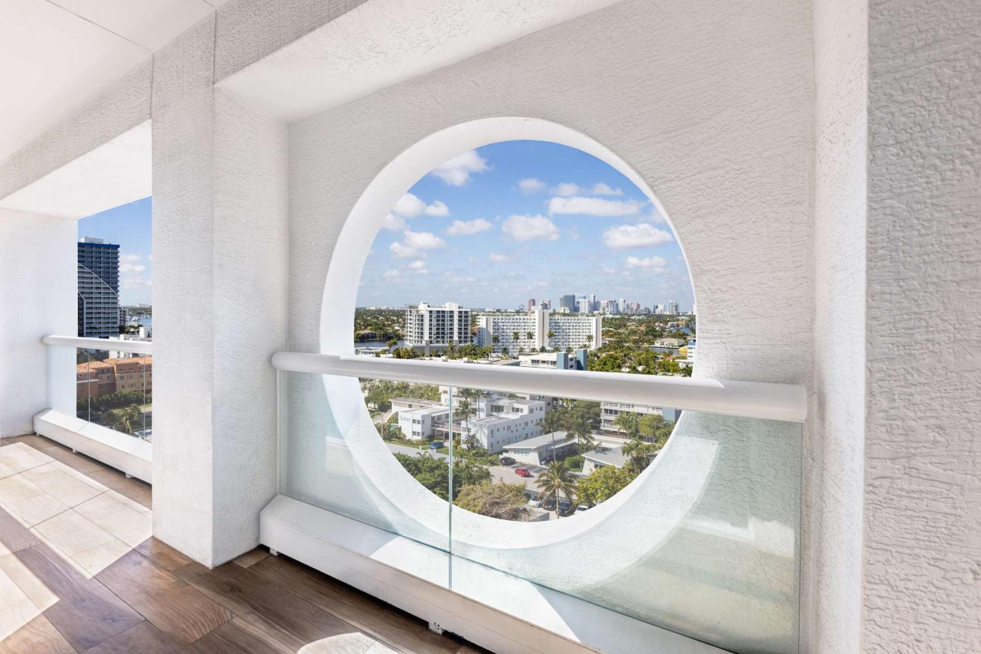 Conrad Fort Lauderdale Beach Екстер'єр фото